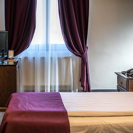 Pension Korona Sibiu Esterno foto