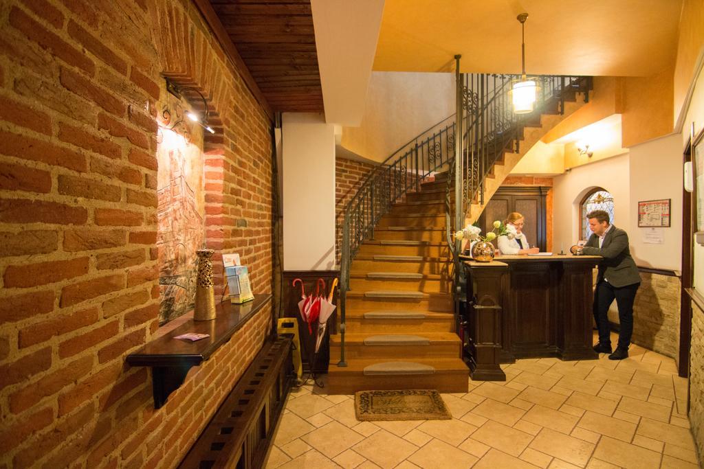 Pension Korona Sibiu Esterno foto